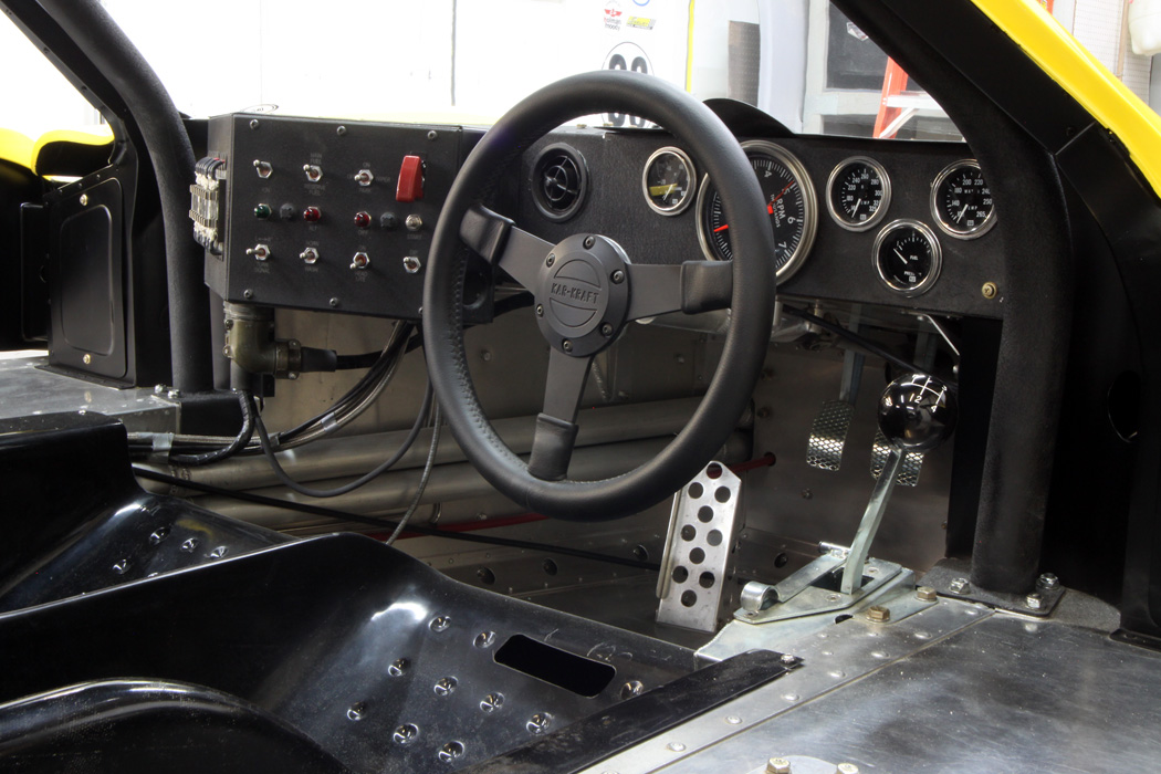 Mark IV GT40, interior